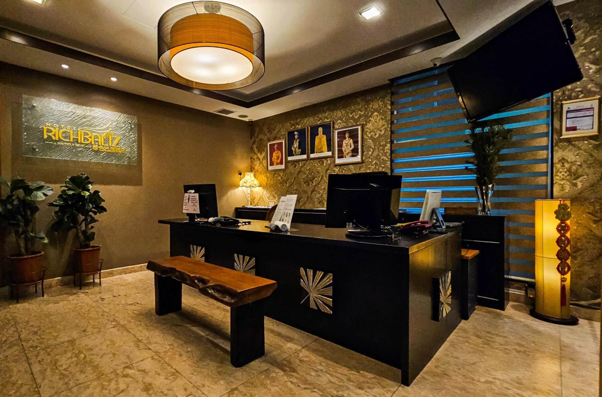 Hotel Richbaliz Selayang Batu Caves Экстерьер фото
